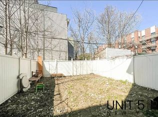 294 Tompkins Ave #2F, Brooklyn, NY 11216