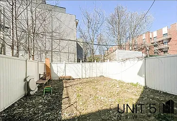 294 Tompkins Avenue