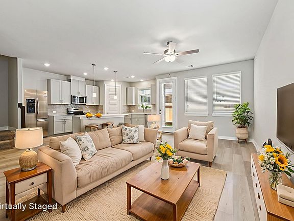 10-custom-Houston - Spring Brook Village- 4116 Good Vineyard Ln Houston TX 77080-009 virtually