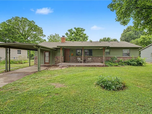 1020 Brogdon St, Springdale, AR 72764