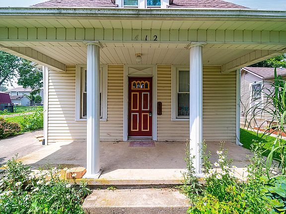 3rd image of 412 E Newell St