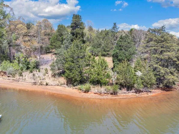 1 Gangplank Rd, Moneta, VA 24121