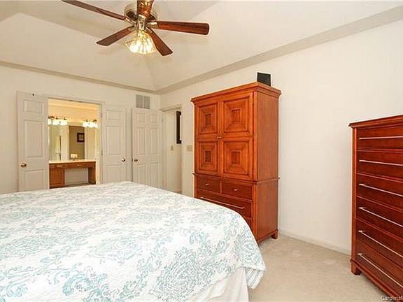 3rd image of 328 S Toria Dr