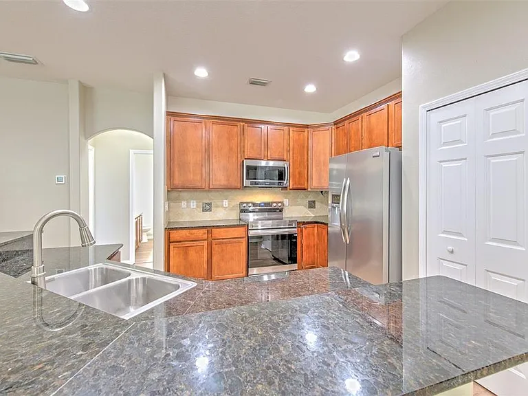 4752 Patagonia Pl — Photo 39