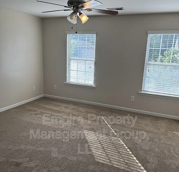 209 Sunday Silence Ln — Photo 8