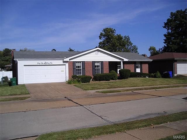 1st image of 4441 Fatima Dr