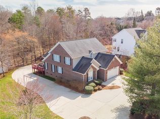 3860 Waterview Rd, High Point, NC 27265