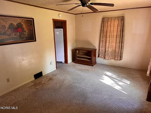 4th image of 443 N Daniel St