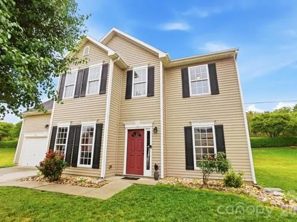 2002 Moonstone Ln, Indian Trail, NC 28079