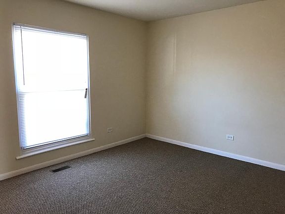 5th image of 18102 Orleans Dr