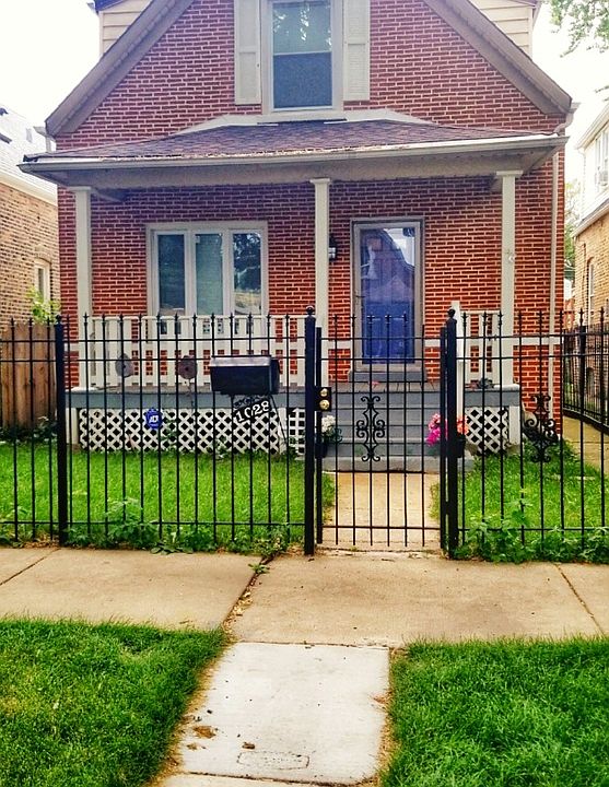1st image of 1028 N Karlov Ave