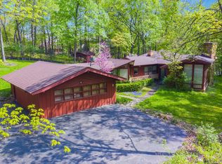 1020 35th St, Oak Brook, IL 60523