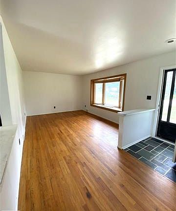3rd image of 8560 Gerhardt St