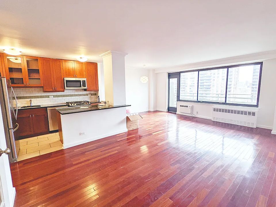 1st image of 372 Central Park W APT 12M