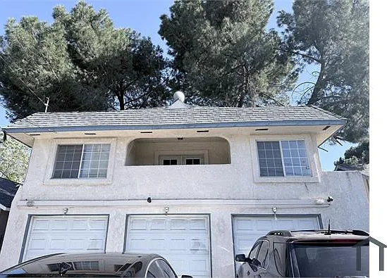 2 bed, $1,616 — Photo 2