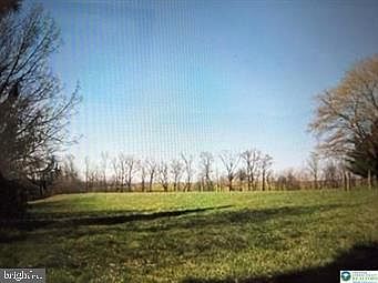 3rd image of Focht Ln