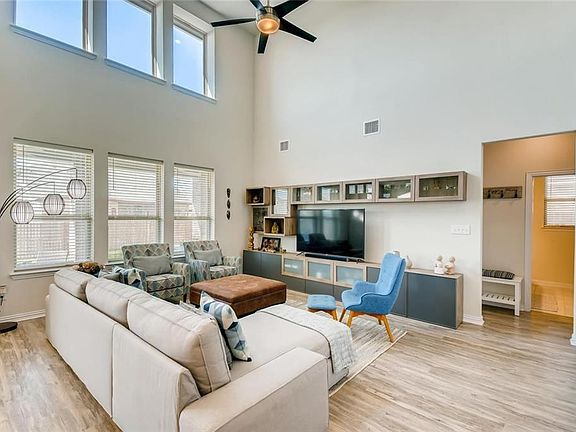 4th image of 3248 Pablo Cir