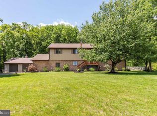 3377 Pruss Hill Rd, Pottstown, PA 19464