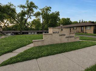322 Maple Dr APT 2, Morris, IL 60450