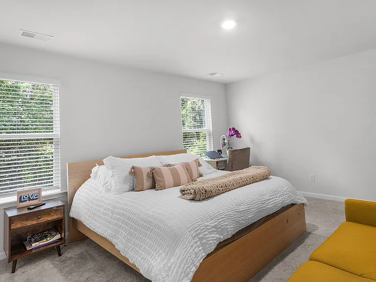 6 Coby Ln — Photo 25