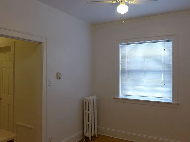 Lamon Courts Apartments — Photo 39