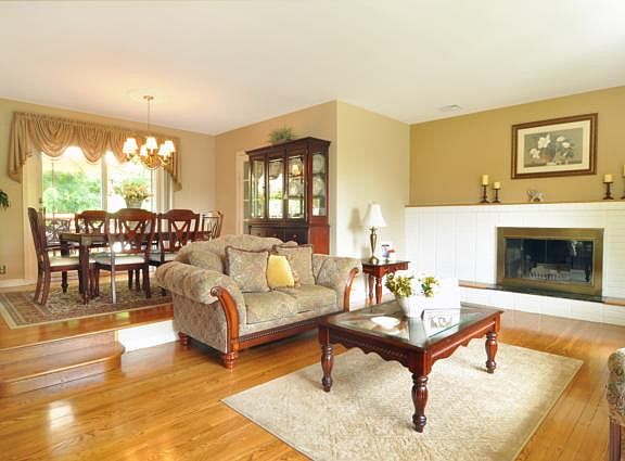 4th image of 137 Cliffside Dr