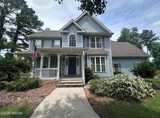 218 Laurel Ln, Lizella, GA 31052