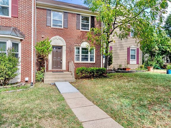 3rd image of 14534 Creek Branch Ct