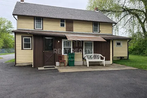 1121 River Rd #1 Photo 1