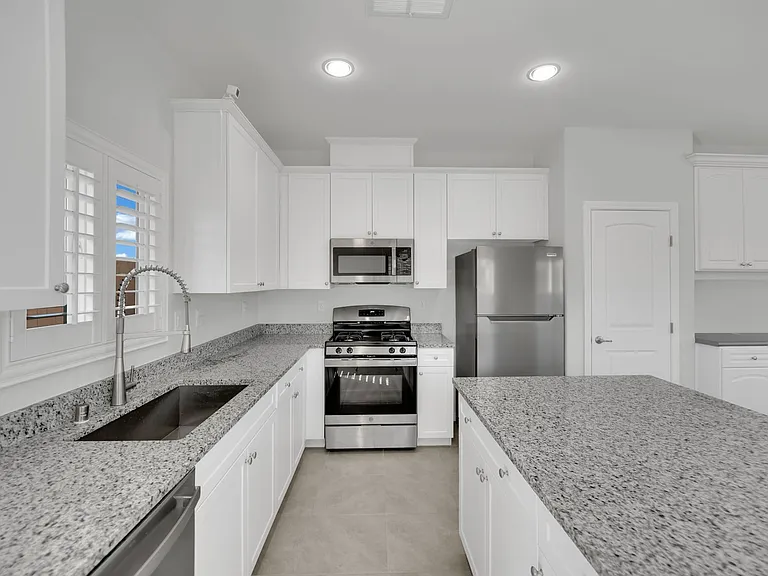 5879 Alcott Grove Ct — Photo 15