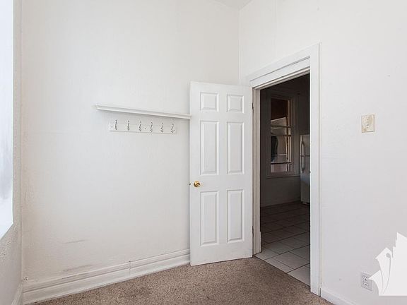 4th image of 2035 N Western Ave APT 3R
