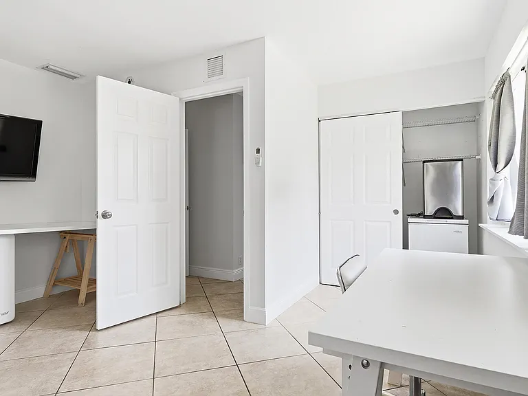 604 Piedmont Rd — Photo 24