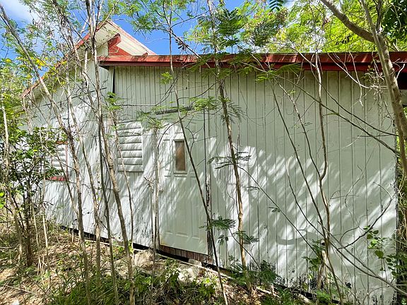5th image of 33 Clifton Hill Est #Ki