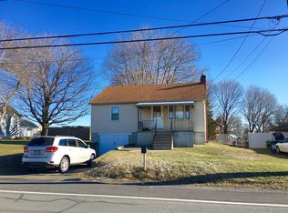 6460 Sullivan Trl, Wind Gap, PA 18091