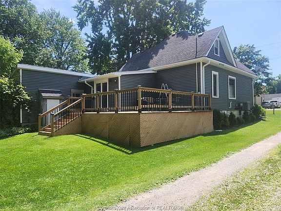 4th image of 10140 Iona Rd
