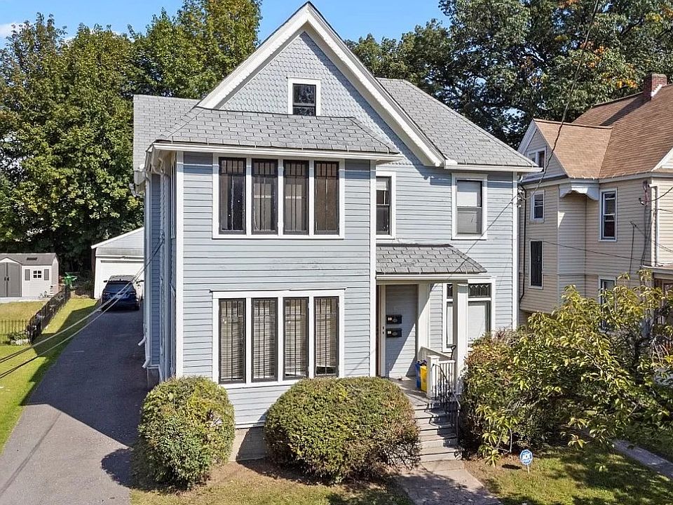 1st image of 116 Leroy St #2