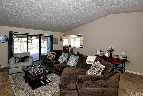 5th image of 14520 Jamaica Ln