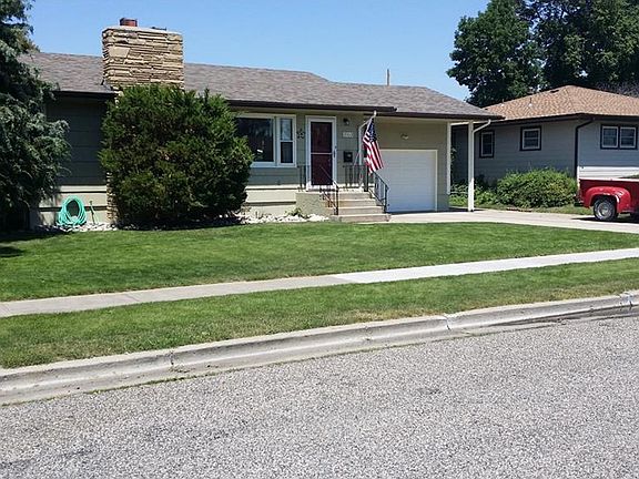 2nd image of 2553 Yellowstone Ave