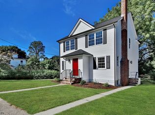 91 Lane Ave, West Caldwell, NJ 07006