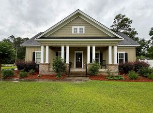 122 White Dr, Fitzgerald, GA 31750