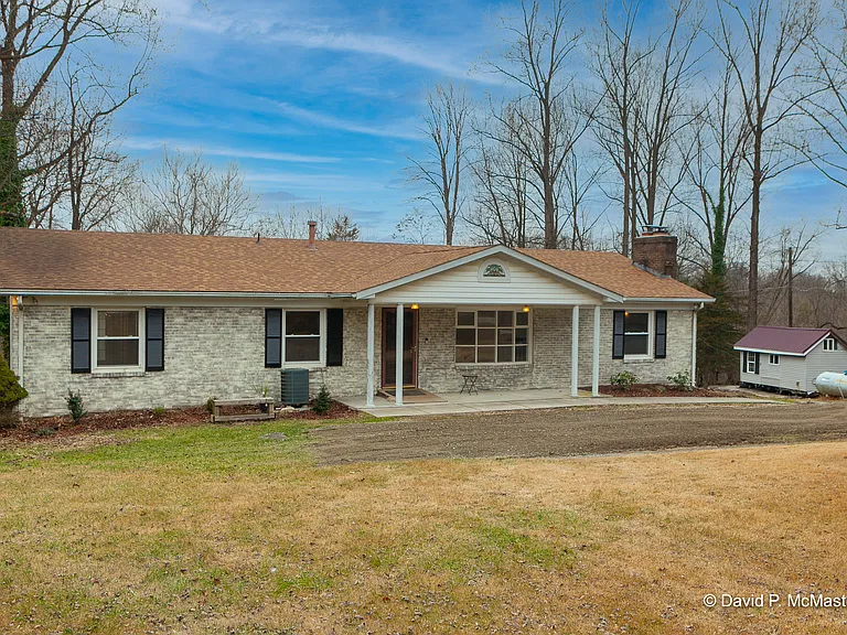 890 Keyes Gap Rd — Photo 22