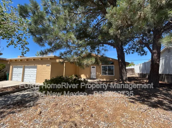 3509 N Dustin Ave, Farmington, NM 87401