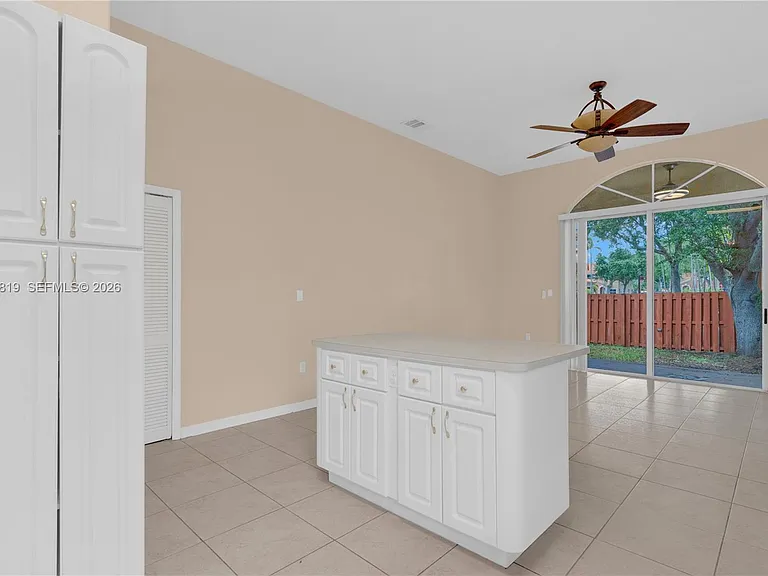 15339 SW 32nd Ter — Photo 15