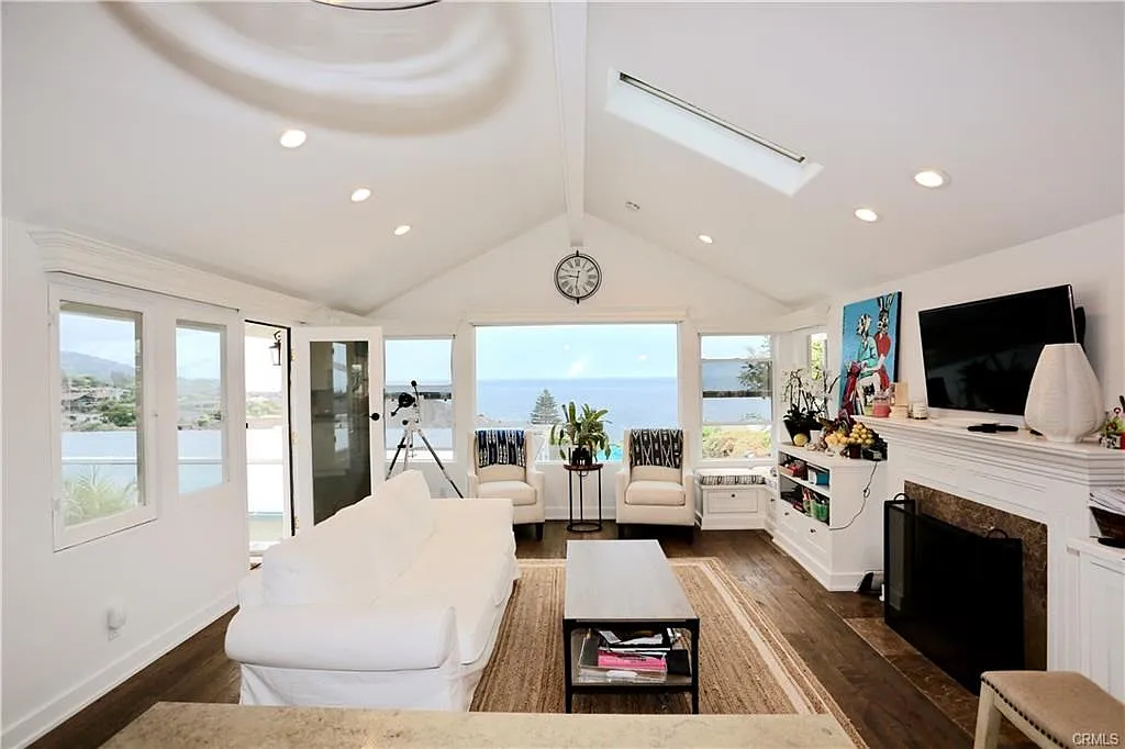 2 bed, 1162 sqft, $8,500 — Photo 4