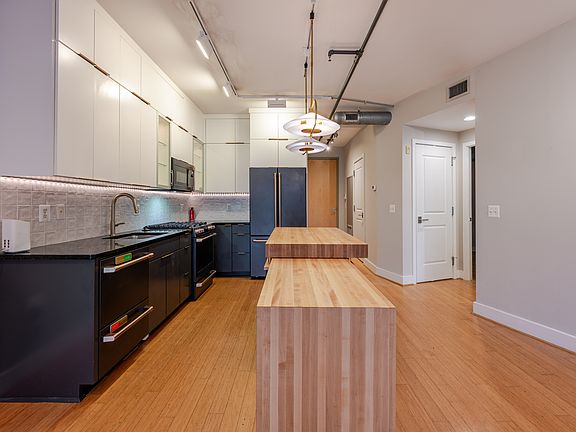 3rd image of 1444 Church #201