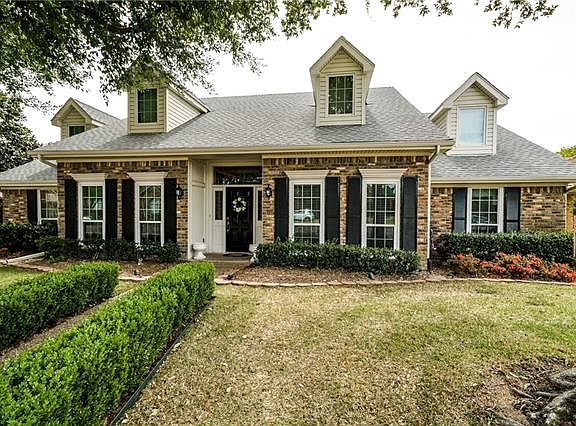 2nd image of 4118 Briargrove Ln