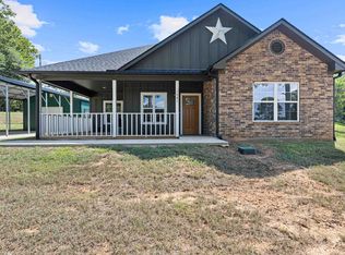 1481 W Gay Ave, Gladewater, TX 75647
