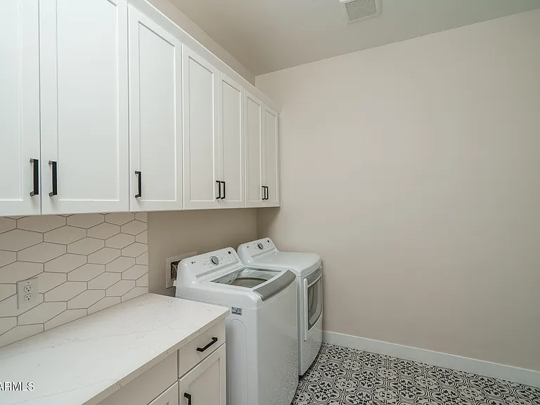 5888 N 206th Ln — Photo 17