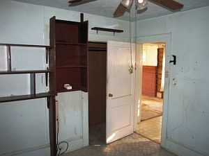 3rd image of 358 Richardson Dr