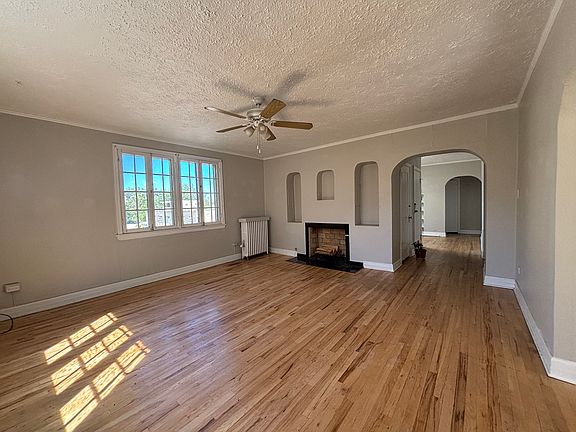 5th image of 1320 York St APT 33